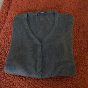 Long sleeved once worn gray cardigan